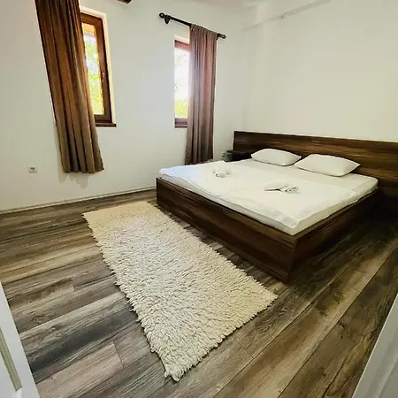 6 New River View *
