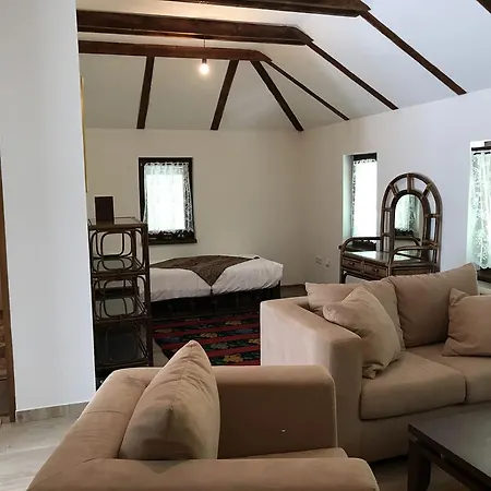 6 New River View
